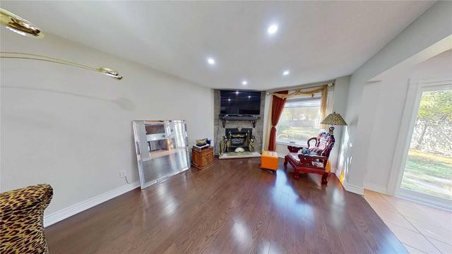 1214 Barleymow St, House detached with 4 bedrooms, 4 bathrooms and 4 parking in Mississauga ON | Image 23