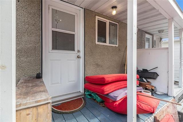 59 St Andrew Street, Townhouse with 3 bedrooms, 2 bathrooms and null parking in Ottawa ON | Image 29