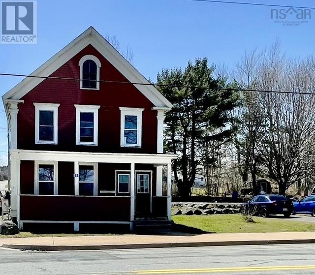 1 & 2 587 Main Street, House other with 4 bedrooms, 2 bathrooms and null parking in Queens NS | Image 1