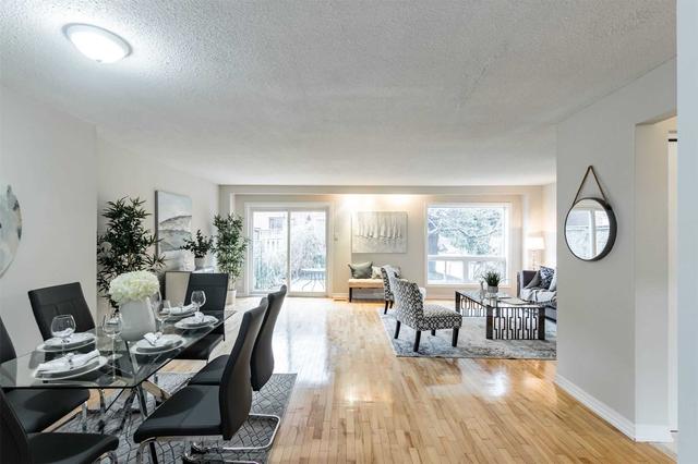 17 Thistle Down Blvd Blvd, Townhouse with 4 bedrooms, 3 bathrooms and 2 parking in Toronto ON | Image 38