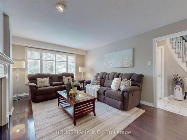 510 Mathewman Cres, House detached with 4 bedrooms, 3 bathrooms and 4 parking in Burlington ON | Image 4