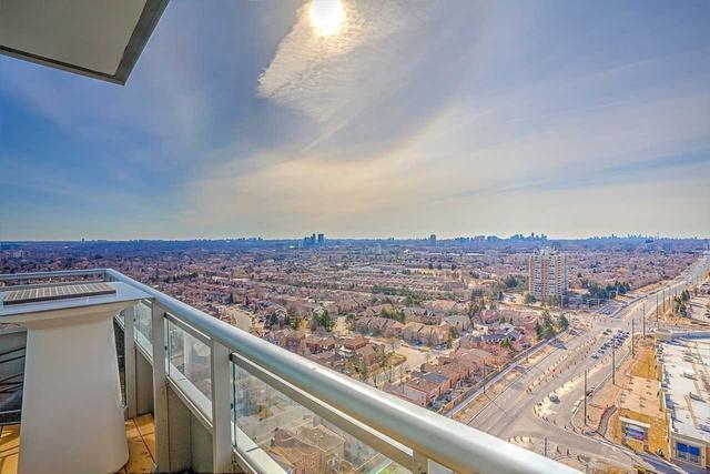 1404 - 7890 Bathurst St, Condo with 2 bedrooms, 2 bathrooms and 1 parking in Vaughan ON | Image 4