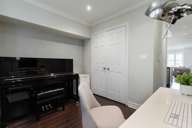 th6 - 208 Niagara St, Townhouse with 2 bedrooms, 2 bathrooms and 1 parking in Toronto ON | Image 2