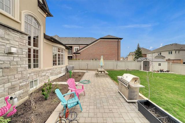 28 Giant Cedars Crt, House detached with 4 bedrooms, 6 bathrooms and 12 parking in King ON | Image 32