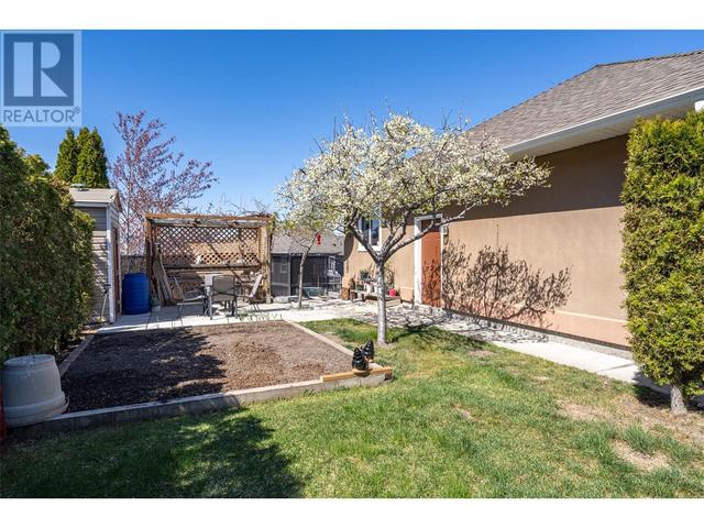 5024 Seon Crescent, House detached with 5 bedrooms, 4 bathrooms and 5 parking in Kelowna BC | Image 14