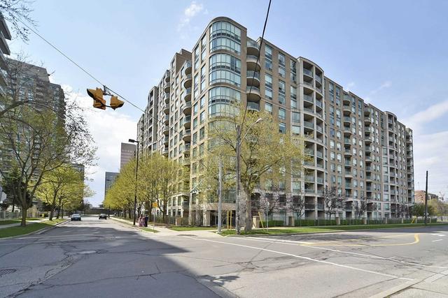 uph03 - 8 Pemberton Ave, Condo with 2 bedrooms, 2 bathrooms and 1 parking in Toronto ON | Image 1