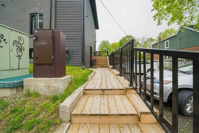 1659 Gerrard St E, House detached with 5 bedrooms, 8 bathrooms and 4 parking in Toronto ON | Image 18
