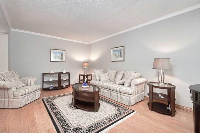 48 Niagara Pl, House detached with 3 bedrooms, 3 bathrooms and 4 parking in Brampton ON | Image 12