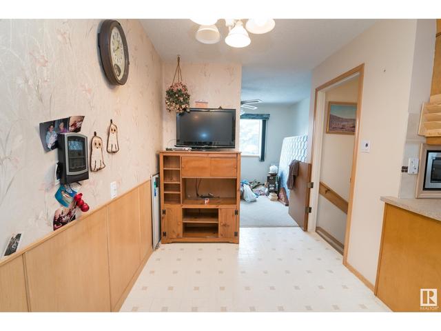 188 Marion Dr, House detached with 4 bedrooms, 2 bathrooms and null parking in Edmonton AB | Image 15