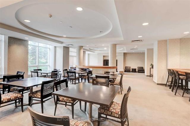 603 - 1403 Royal York Rd, Condo with 2 bedrooms, 2 bathrooms and 1 parking in Toronto ON | Image 15