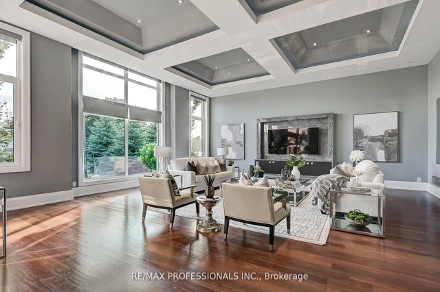 509 The Kingsway, House detached with 5 bedrooms, 5 bathrooms and 6 parking in Toronto ON | Image 37