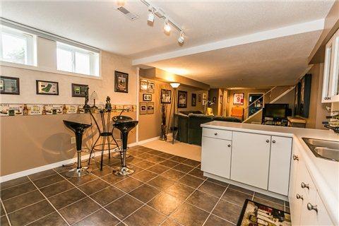 11 Coventry Crt, House detached with 3 bedrooms, 3 bathrooms and 4 parking in Oro Medonte ON | Image 18