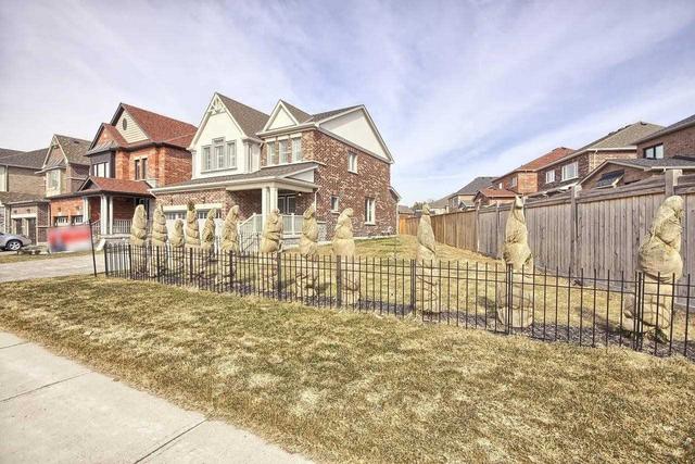 15 Sharonview Cres, House detached with 4 bedrooms, 3 bathrooms and 7 parking in East Gwillimbury ON | Image 23