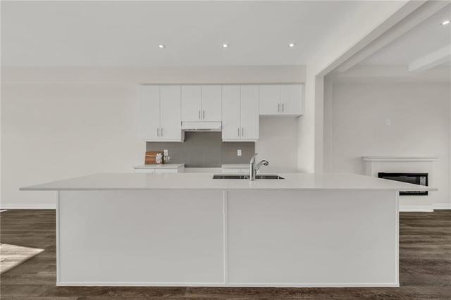 19 - 187 Wilson Street W, House attached with 3 bedrooms, 2 bathrooms and 1 parking in Hamilton ON | Image 14