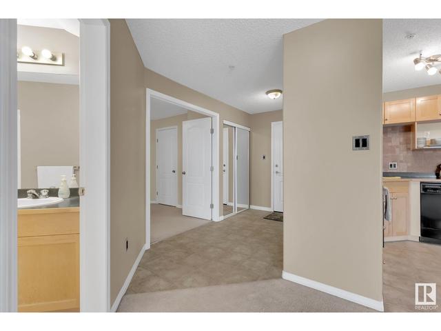 314 - 5350 199 St Nw, Condo with 2 bedrooms, 2 bathrooms and 1 parking in Edmonton AB | Image 4