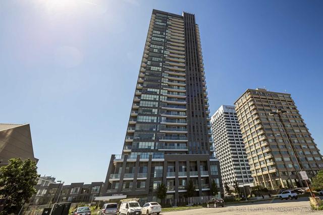 1007 - 6 Sonic Way, Condo with 3 bedrooms, 2 bathrooms and 1 parking in Toronto ON | Image 1