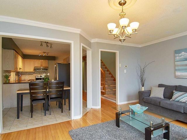 101 Bean Cres S, House attached with 3 bedrooms, 4 bathrooms and 1 parking in Ajax ON | Image 11