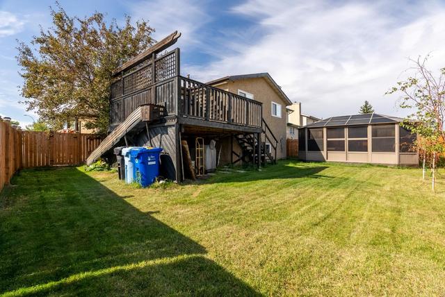 122 Woodland Drive, House detached with 4 bedrooms, 2 bathrooms and 4 parking in Wood Buffalo AB | Image 38