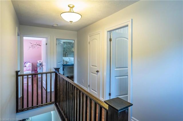 1661 8th Avenue E, House detached with 3 bedrooms, 1 bathrooms and 4 parking in Owen Sound ON | Image 23