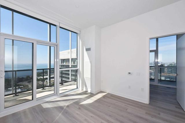 3502 - 50 Ordnance St, Condo with 1 bedrooms, 1 bathrooms and 0 parking in Toronto ON | Image 3