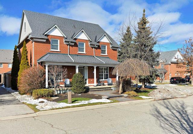 1723 Crately Crt, House detached with 4 bedrooms, 4 bathrooms and 6 parking in Mississauga ON | Image 12