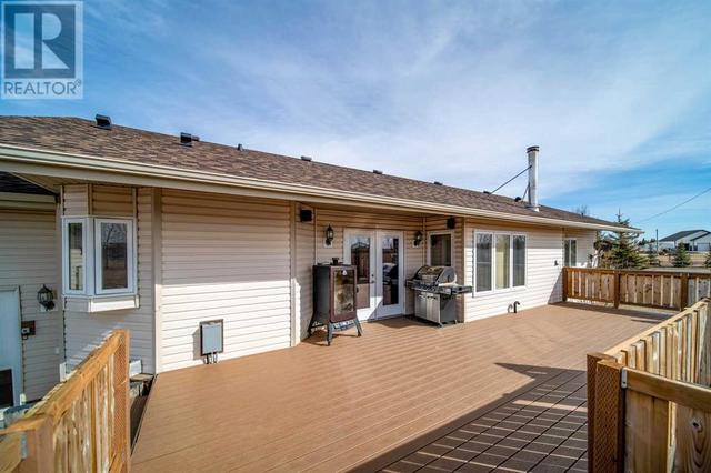 14, - 65016 Twp Rd 442, House detached with 6 bedrooms, 4 bathrooms and 10 parking in Wainwright No. 61 AB | Image 33