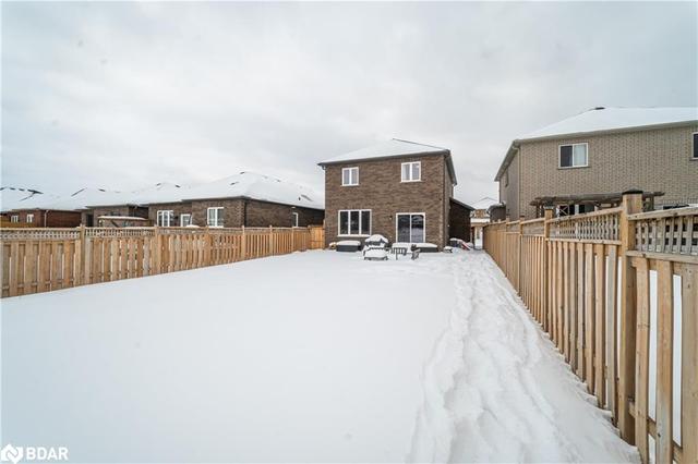 14 Lowry Court, House detached with 3 bedrooms, 2 bathrooms and 4 parking in Barrie ON | Image 18