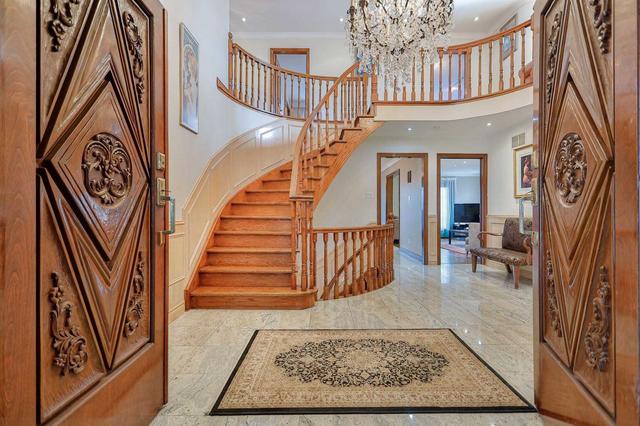 51 Dorwood Crt, House detached with 4 bedrooms, 4 bathrooms and 11 parking in Vaughan ON | Image 34
