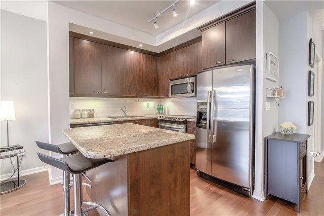 820 - 628 Fleet St, Condo with 1 bedrooms, 1 bathrooms and 1 parking in Toronto ON | Image 6