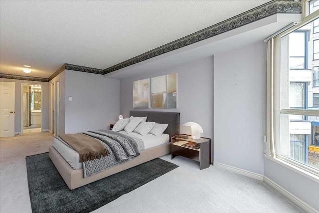 209 - 7300 Yonge St, Condo with 2 bedrooms, 3 bathrooms and 2 parking in Vaughan ON | Image 22