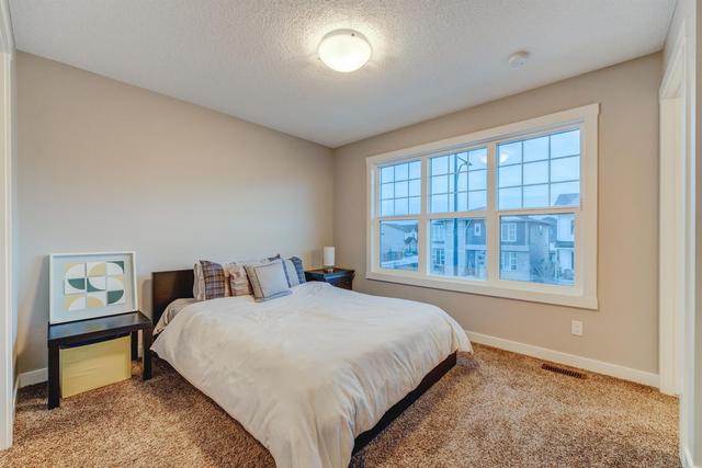 252 Chinook Gate Park Sw, Home with 2 bedrooms, 2 bathrooms and 2 parking in Calgary AB | Image 25