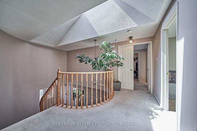 36 Milner Cres, House detached with 4 bedrooms, 4 bathrooms and 6 parking in Ajax ON | Image 5