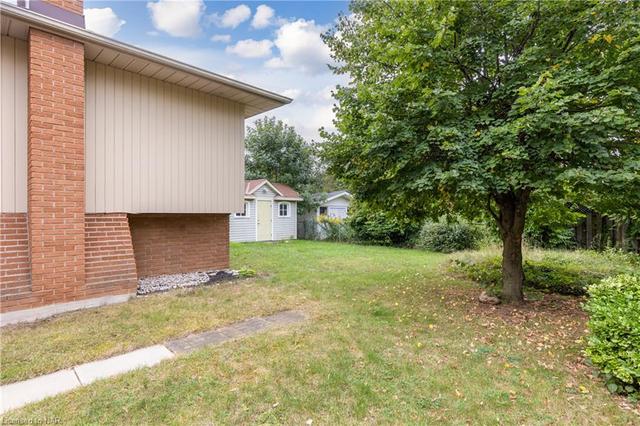 38 Black Knight Road, House detached with 4 bedrooms, 2 bathrooms and 6 parking in St. Catharines ON | Image 29