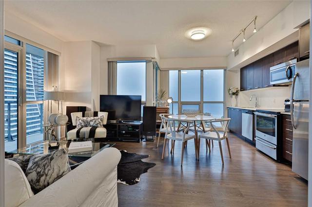 2209 - 2200 Lake Shore Blvd, Condo with 2 bedrooms, 2 bathrooms and 1 parking in Toronto ON | Image 36