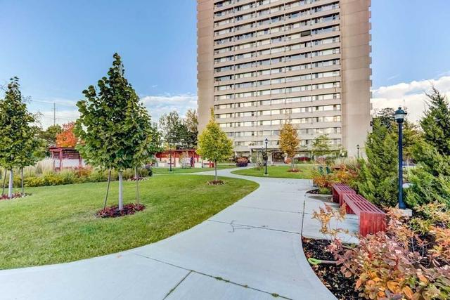 803 - 725 Don Mills Rd, Condo with 2 bedrooms, 1 bathrooms and 1 parking in Toronto ON | Image 12