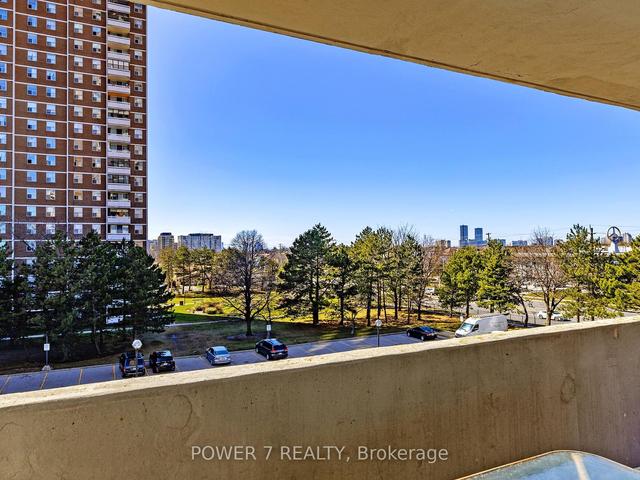 407 - 10 Tangreen Crt, Condo with 2 bedrooms, 2 bathrooms and 2 parking in Toronto ON | Image 24