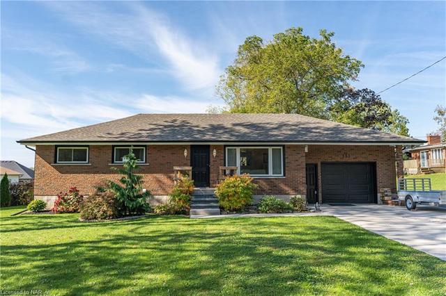131 Lakewood Avenue, House detached with 6 bedrooms, 1 bathrooms and 6 parking in Fort Erie ON | Image 1