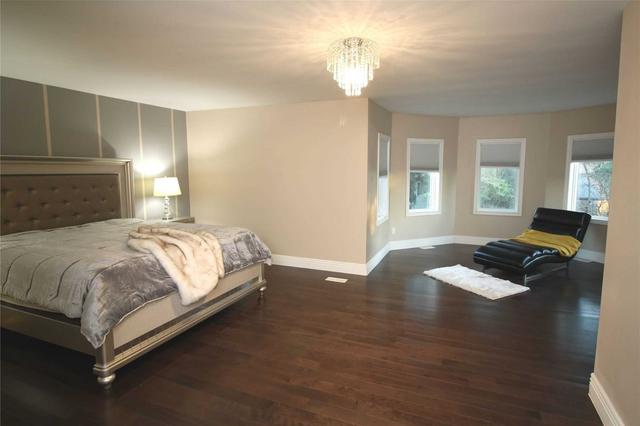 56 Noble St, House detached with 4 bedrooms, 5 bathrooms and 15 parking in Markham ON | Image 8