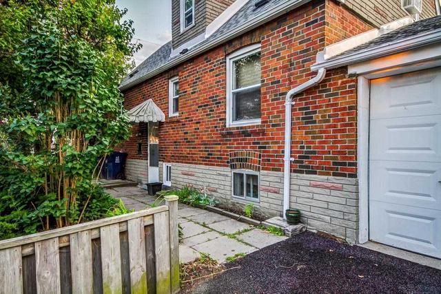 438 Mortimer Ave, House detached with 3 bedrooms, 3 bathrooms and 2 parking in Toronto ON | Image 25