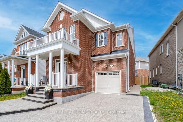 15 Stillwater Cres, House detached with 4 bedrooms, 3 bathrooms and 3 parking in Hamilton ON | Image 12