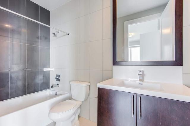 4818 - 5 Sheppard Ave E, Condo with 2 bedrooms, 3 bathrooms and 2 parking in Toronto ON | Image 9