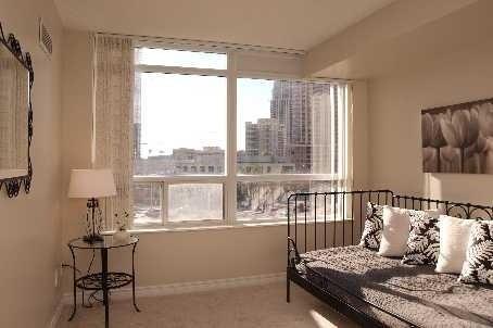 401 - 310 Burnhamthorpe Rd N, Condo with 2 bedrooms, 2 bathrooms and 1 parking in Mississauga ON | Image 13