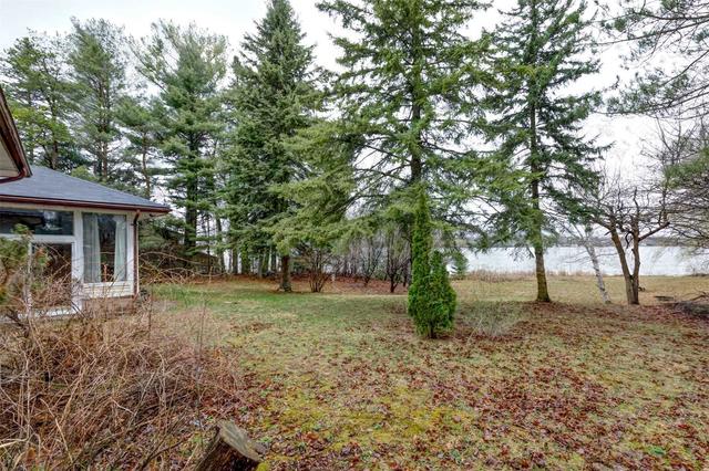 28 Grills Rd, House detached with 2 bedrooms, 1 bathrooms and 1 parking in Kawartha Lakes ON | Image 17