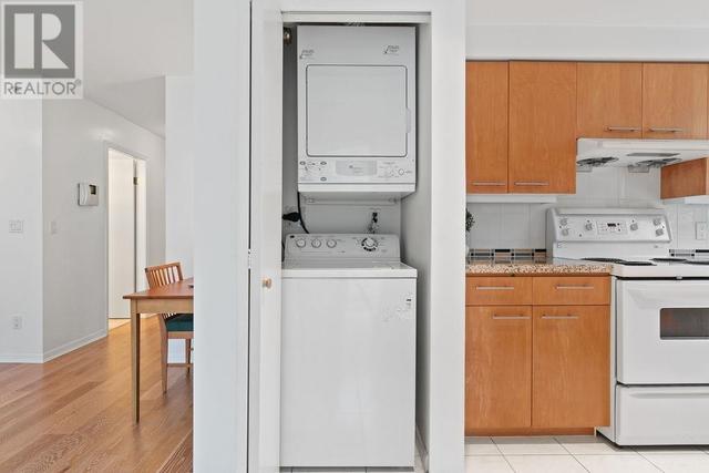 3f - 139 Drake Street, Condo with 2 bedrooms, 2 bathrooms and 1 parking in Vancouver BC | Image 12