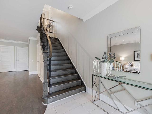 th4 - 15 Viking Lane, Townhouse with 3 bedrooms, 3 bathrooms and 2 parking in Toronto ON | Image 10