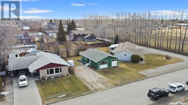 303 8th Avenue E, House detached with 4 bedrooms, 2 bathrooms and null parking in Watrous SK | Image 47