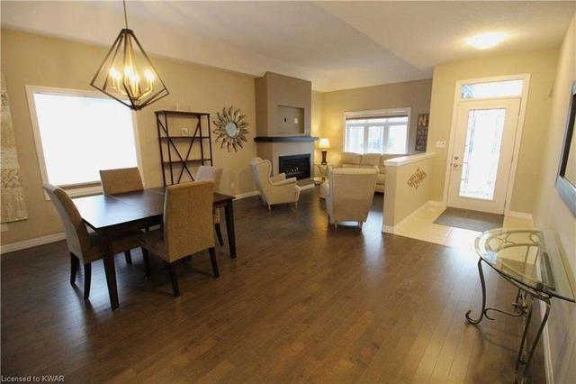 60 Piccadilly Sq W, Condo with 2 bedrooms, 2 bathrooms and 4 parking in Wilmot ON | Image 21