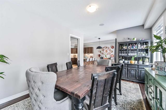 2182 Dawson Cres, House detached with 3 bedrooms, 4 bathrooms and 4 parking in Innisfil ON | Image 5