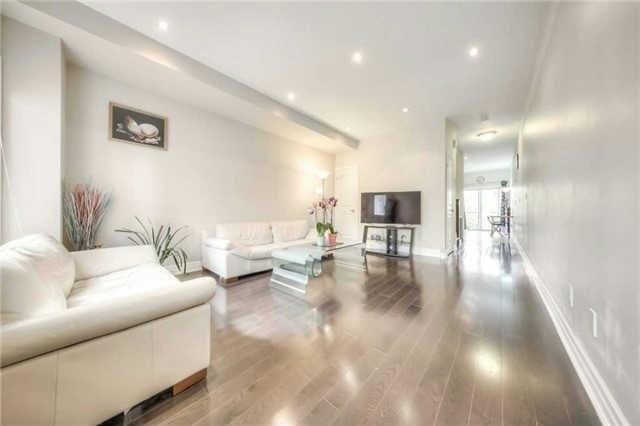 8a Tedder St, House attached with 3 bedrooms, 3 bathrooms and 2 parking in Toronto ON | Image 3