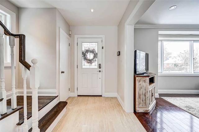 41 Thirty Seventh St, House detached with 3 bedrooms, 2 bathrooms and 6 parking in Toronto ON | Image 23